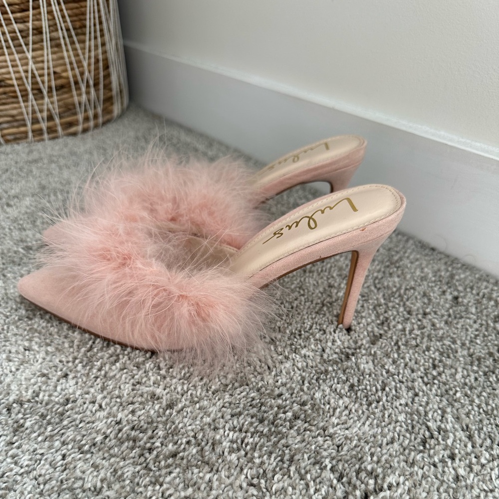 Pumps - Picture 2 of 2
